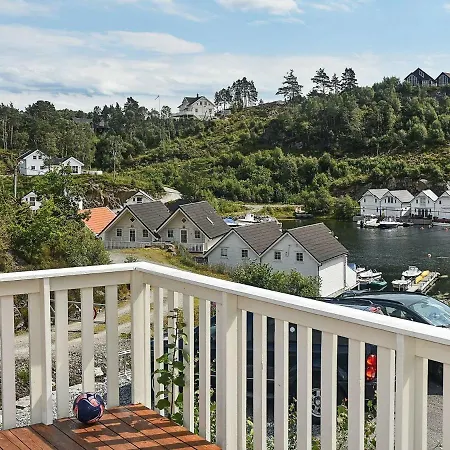 4 Star Holiday Home In Auklandshamn Vestvik