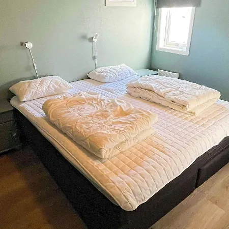 4 Star Holiday Home In Auklandshamn Vestvik