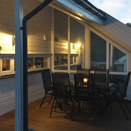 4 Star Holiday Home In Auklandshamn * Vestvik