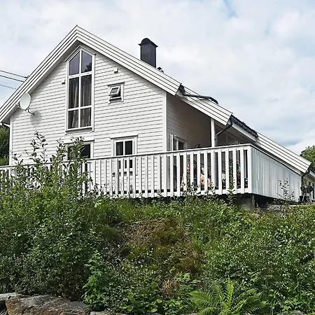 4 Star Holiday Home In Auklandshamn Casa vacanze Vestvik
